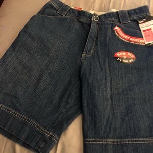 Lee’s Petite Bermuda’s